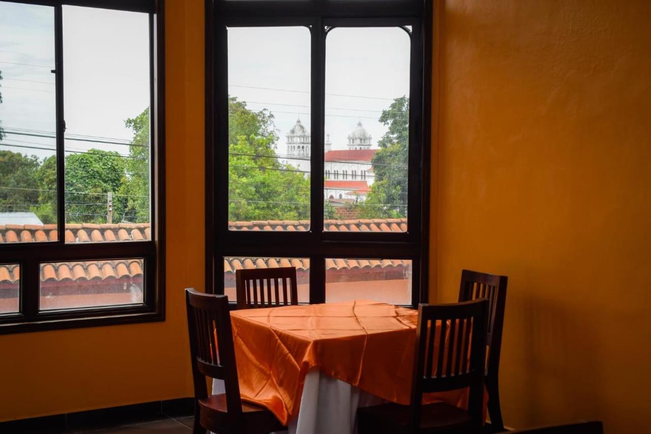 Vista Los Volcanes Hotel Y Restaurante Juayúa المظهر الخارجي الصورة